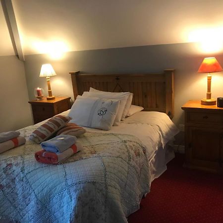 Aurora House Bed And Breakfast 아티 외부 사진